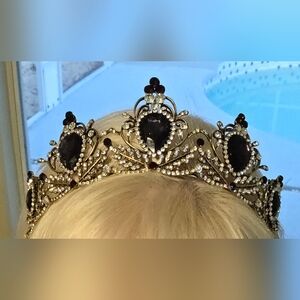 CROWN | TIARA FOR WEDDING | BRIDAL | QUINCEANERA |